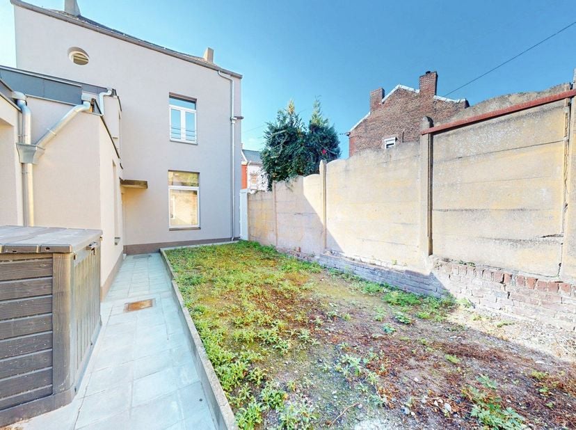 Appartement te huur in Rue du Taillis 4 bus A,
                    6180 Courcelles