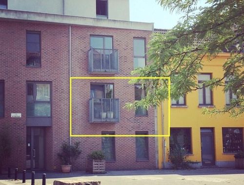                                         Appartement à louer à Gent, € 900
