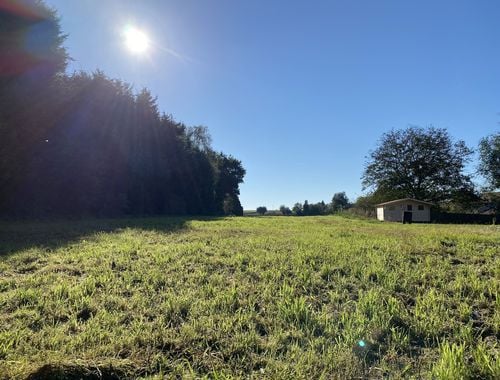                                         Bouwgrond te koop in Saint-Jean-Geest, € 399.000
