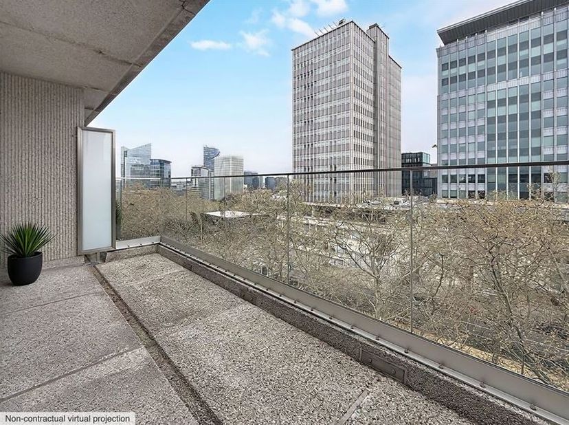 Bel appartement rénové dans un immeuble des architectes Féron/Pourbaix situé dans le centre de Bruxelles proche de la rue Royale et de la place des Ba