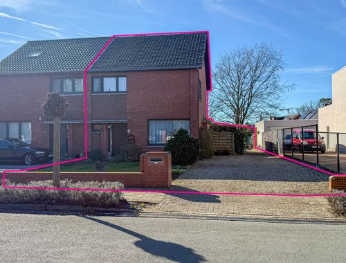                                         Woning te koop in Heusden, € 299.000
