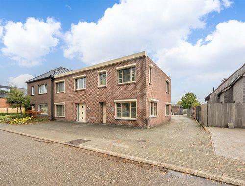                             Maison unifamiliale à vendre à Hechtel
