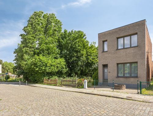                                         Woning te koop in Berchem, € 295.000
