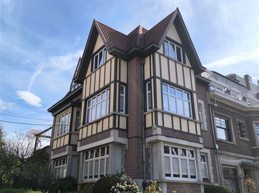 Huis te koop in Avenue des Jacinthes 8,
                    1030 Schaarbeek