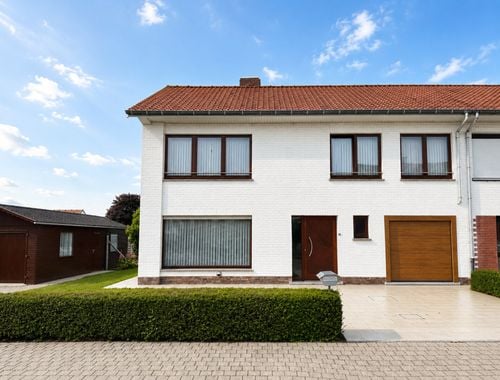                                         Woning te huur in Torhout, € 900
