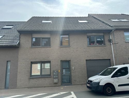                                         Studio met slaaphoek te huur in Klerken, € 595
