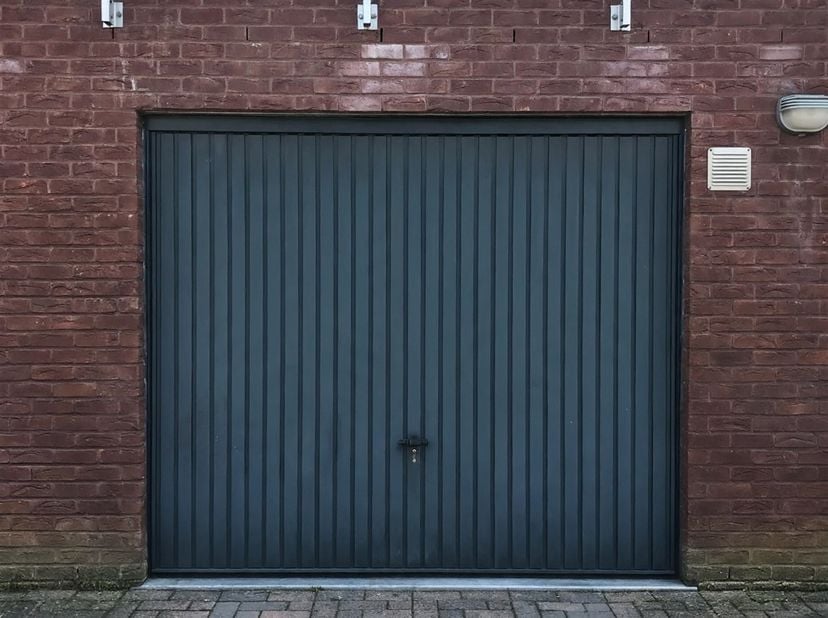 Garage te huur in Molenbergstraat 17B,
                    9340 Lede