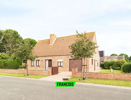                                         Woning te koop in Uitkerke, € 545.000
