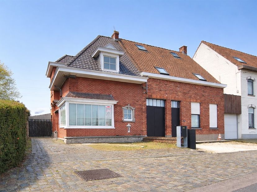 “Startprijs bedraagt € 359.000,00.&amp;nbsp; Elk prijsvoorstel vanaf deze prijs zal worden voorgelegd aan de eigenaars die zich het recht voorbehouden dat