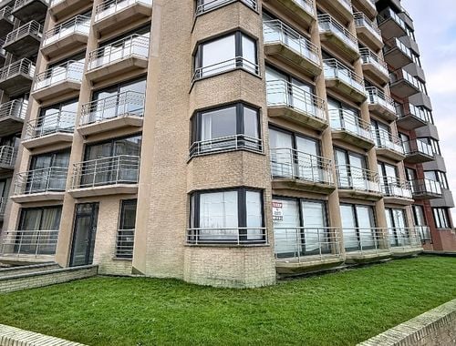                                         Gelijkvloers app. te koop in Oostende, € 200.000
