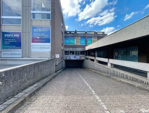                                         Staanplaats te koop in Ukkel, € 169.000
