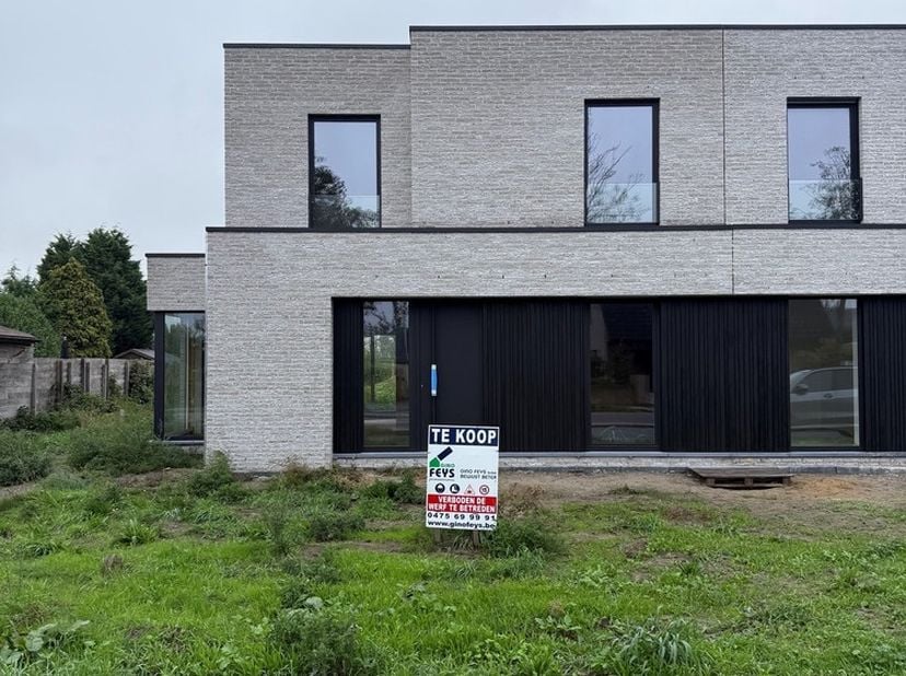 Huis te koop in Westkerksestraat 115 bus A,
                    8460 Oudenburg