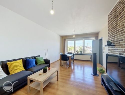                                         Dakappartement te huur in Gent, € 865
