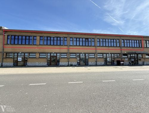                                         Kantoorruimte te huur in Oostende, € 1.845
