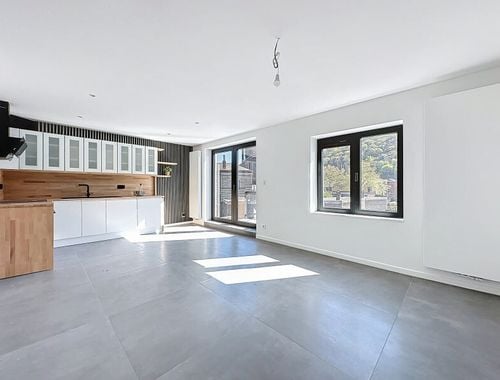                                         Appartement à vendre à Angleur, € 215.000
