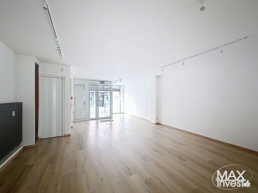 Bedrijfsvastgoed te huur in Rue de Tourcoing 68,
                    7700 Moeskroen
