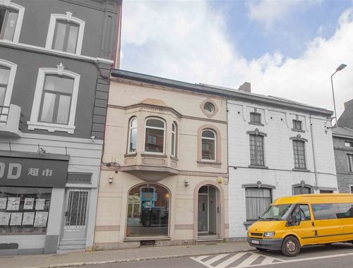                                         Maison unifamiliale à vendre à Montignies-sur-Sambre, € 285.000
