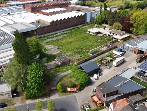                                        Bâtiment d’entreprise à vendre à Eeklo, € 617.580
