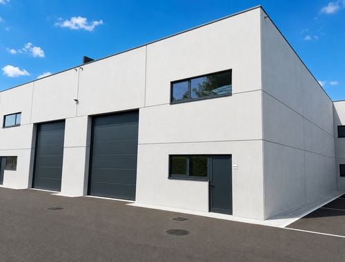                                         Entrepôt avec bureau à vendre à Eeklo, € 358.000
