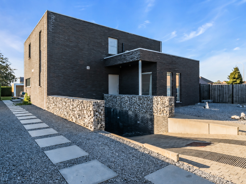 Huis te koop in Stokkemerbaan 2A,
                    3650 Dilsen