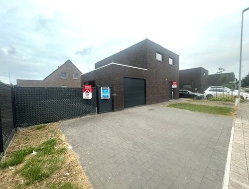                                         Maison à vendre à Harelbeke, € 520.000

