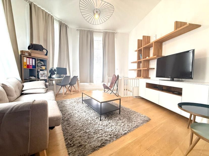 Appartement te huur in ,
                    1050 Elsene