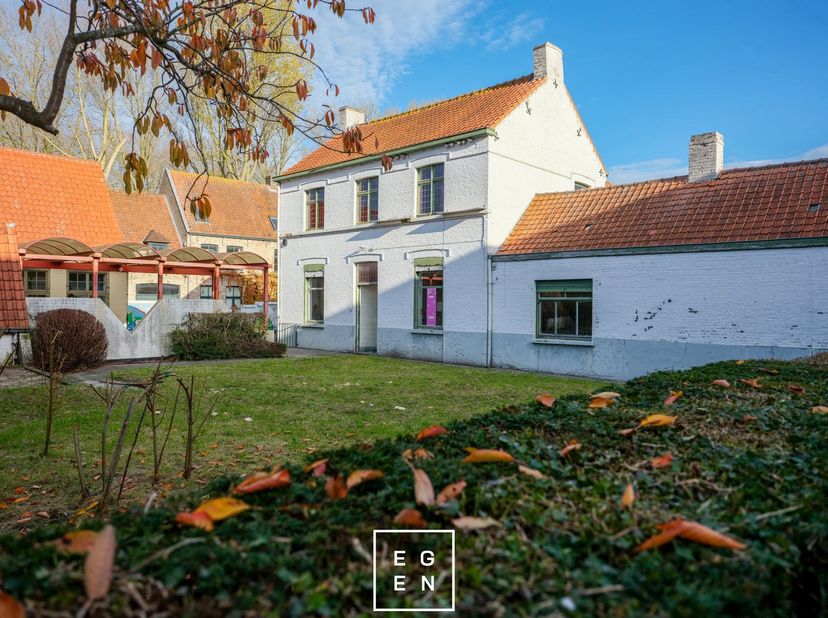 Maison à vendre
                    à 8340 Damme