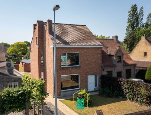                                         Maison à vendre à Sint-Andries, € 420.000
