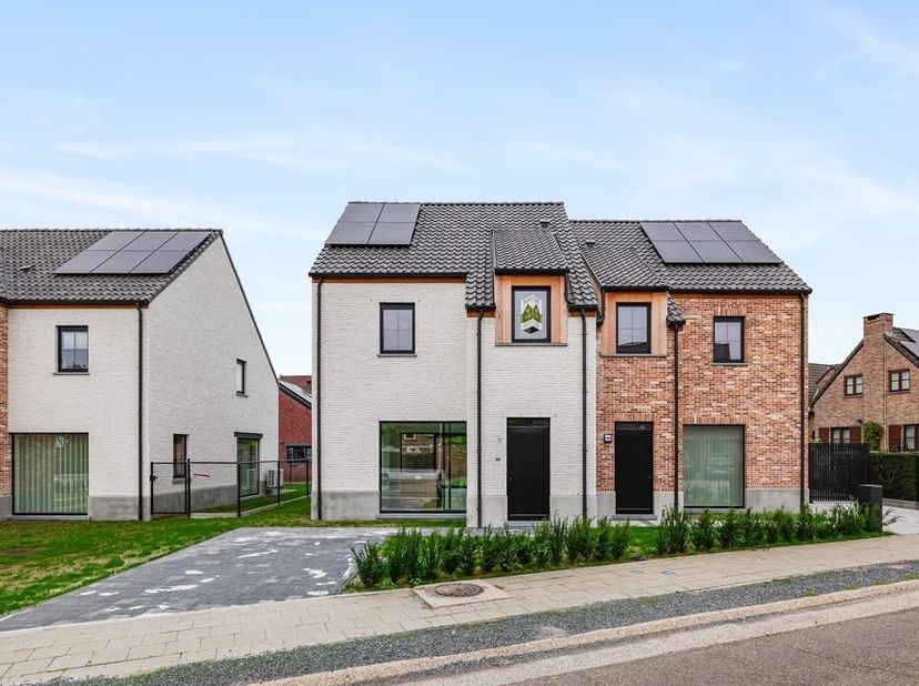 Maison à vendre à Zepperenweg 1 boîte LOT 3,
                    3800 Sint-Truiden