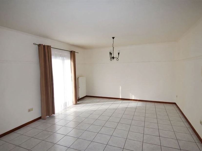 Appartement te huur in Slakkenstraat 46  bus 1,
                    3650 Lanklaar