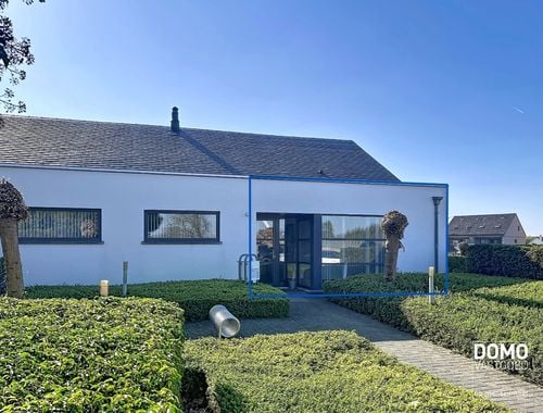                                         Kantoor te huur in Paal, € 800
