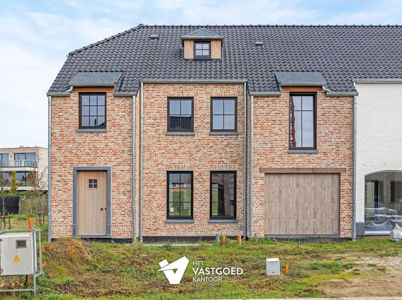 Huis te koop in Stoutenveldweg 17 lot 1,
                    3520 Zonhoven