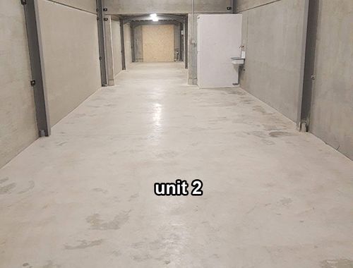                                         Entrepôt sans bureau à louer à Schoten, € 845
