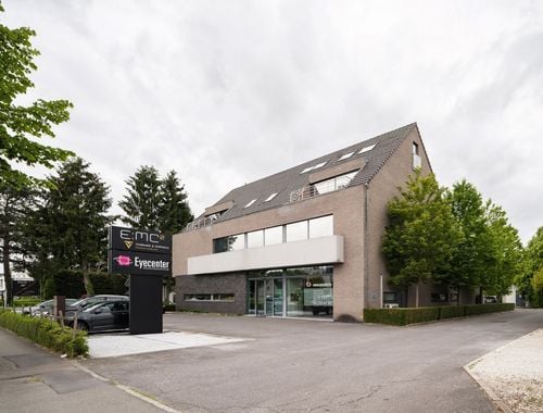                                         Bien professionnel à vendre à Sint-Martens-Latem, € 3.800.000
