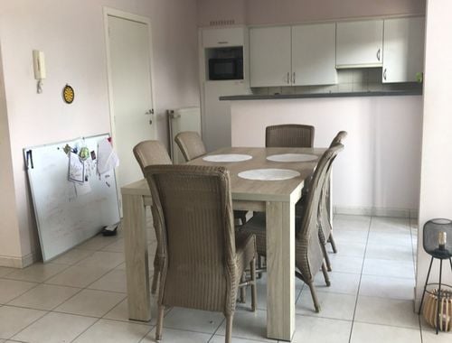                                         Appartement te huur in Oostakker, € 950
