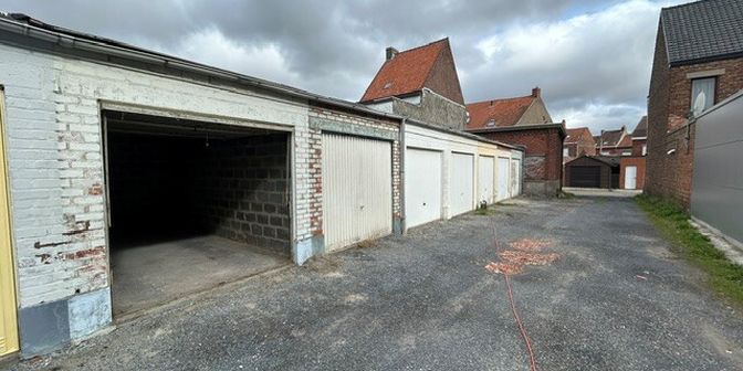 Garage te koop in Rekestraat 5+, 8940 Wervik