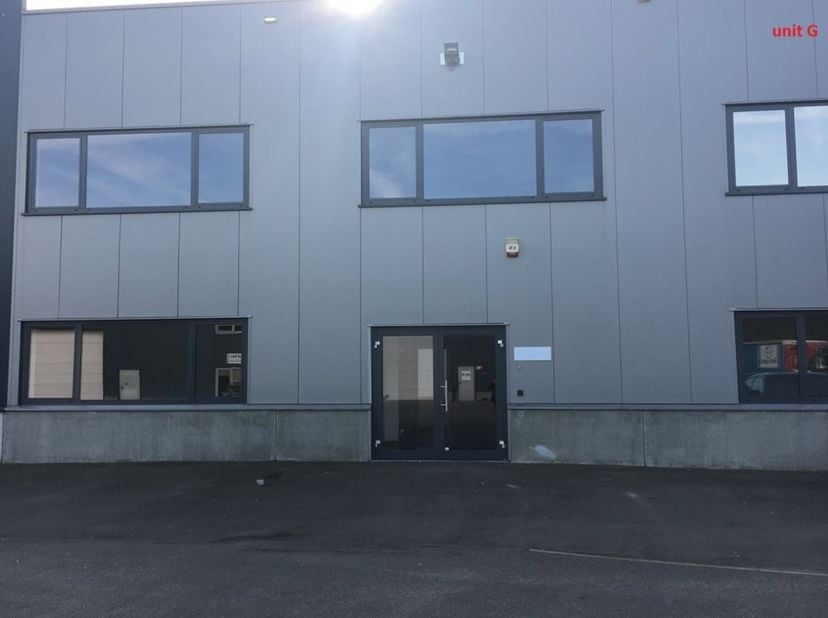 Bien professionnel à louer
                    à 2300 Turnhout