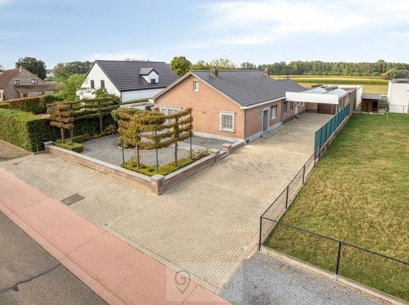 Huis te koop in Leemkuilstraat 152,
                    3570 Alken
