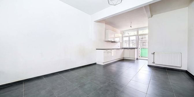 Appartement te koop in Rue Derrière Coronmeuse 38 bus 22, 4040 Herstal