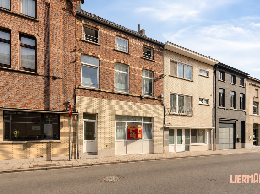 Appartement à vendre
                    à 9300 Aalst