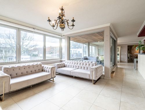                                         Appartement à vendre à Ingelmunster, € 289.000
