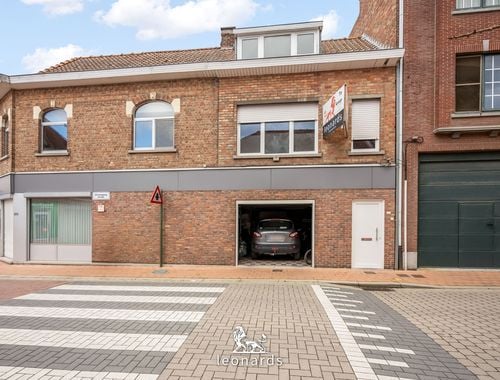                                         Bel-étage te koop in Wervik, € 137.500
