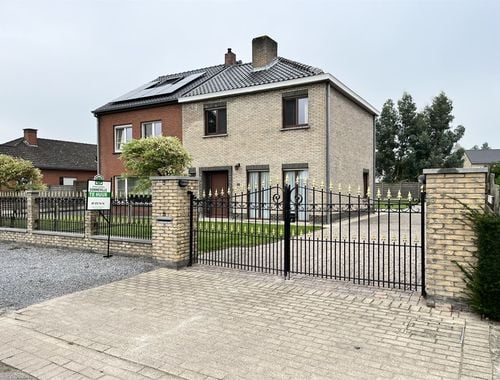                                         Eengezinswoning te huur in Maldegem, € 850
