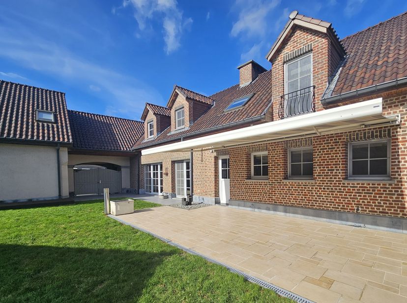 Maison à vendre à 't Kintstraat 90A+B,
                    1745 Opwijk