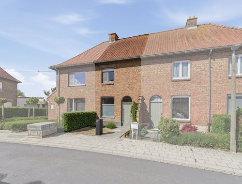                                         Maison à vendre à Veurne, € 239.000
