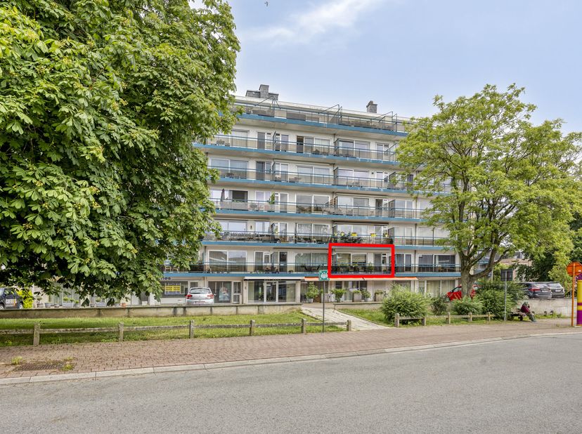 Wonen met een Wauw-effect: Lichtrijk Appartement met Zicht op de Kerktoren in Asse<br />
Bent u op zoek naar een plek waar stedelijk comfort en rustge