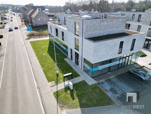                                         Commercieel Gebouw te huur in Oostham, € 3.417
