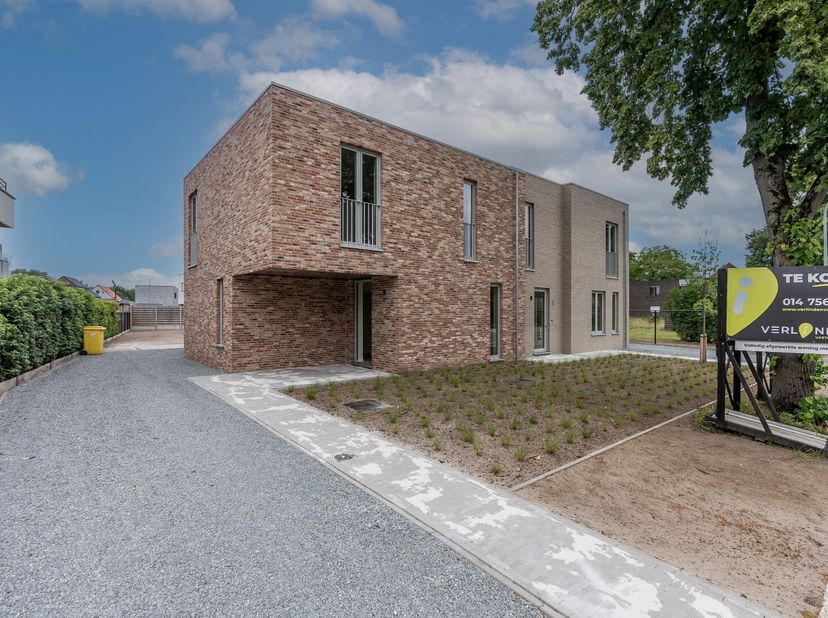 Maison à vendre
                    à 2400 Mol