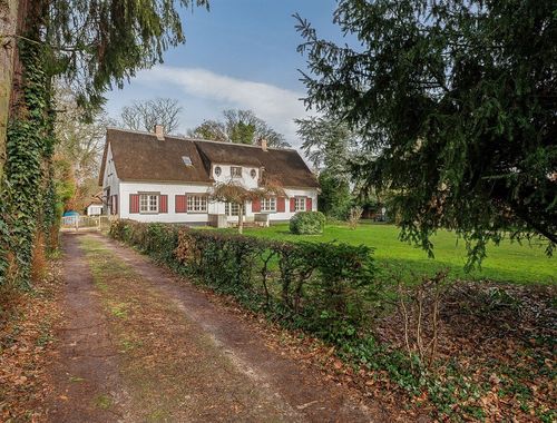                                         Eengezinswoning te koop in Brasschaat, € 1.075.000
