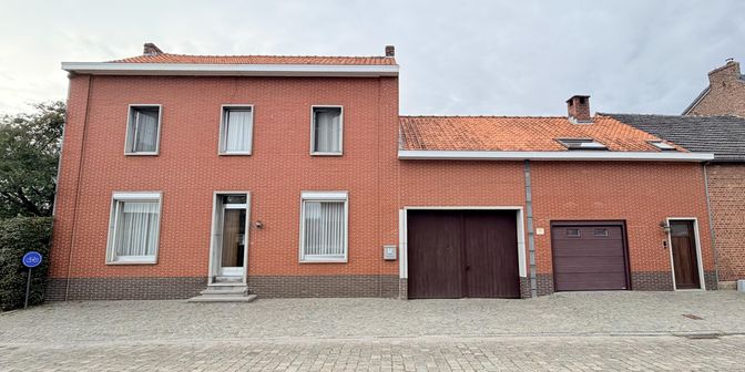 Huis te koop in Dorpsplein 9, 3721 Vliermaalroot